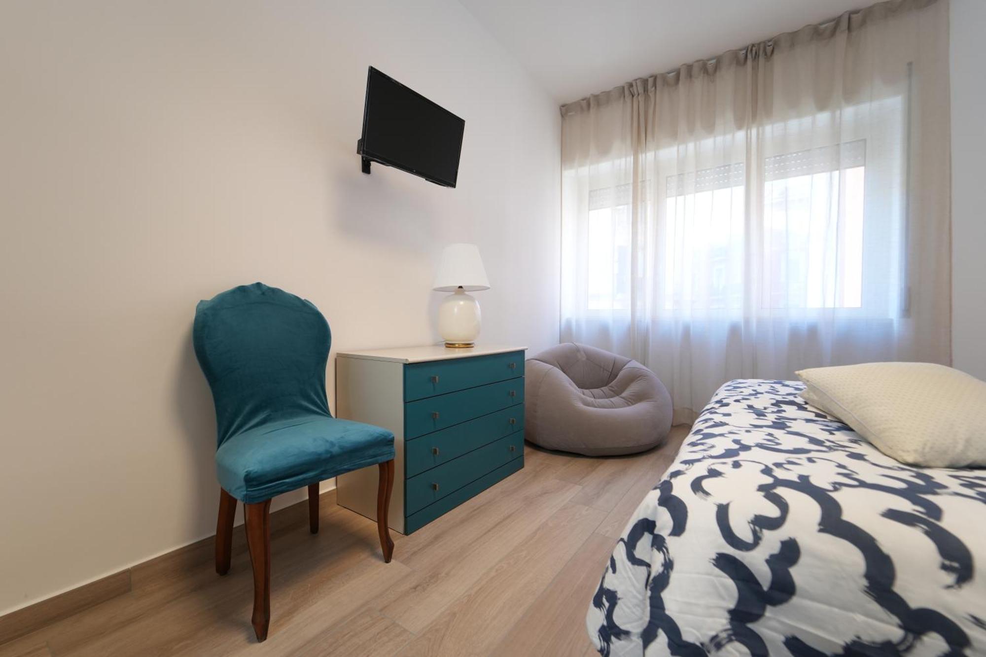 Panorama Vesuvius Affittacamere Guesthouse With Lift Near To Subway In Napoli Center 외부 사진