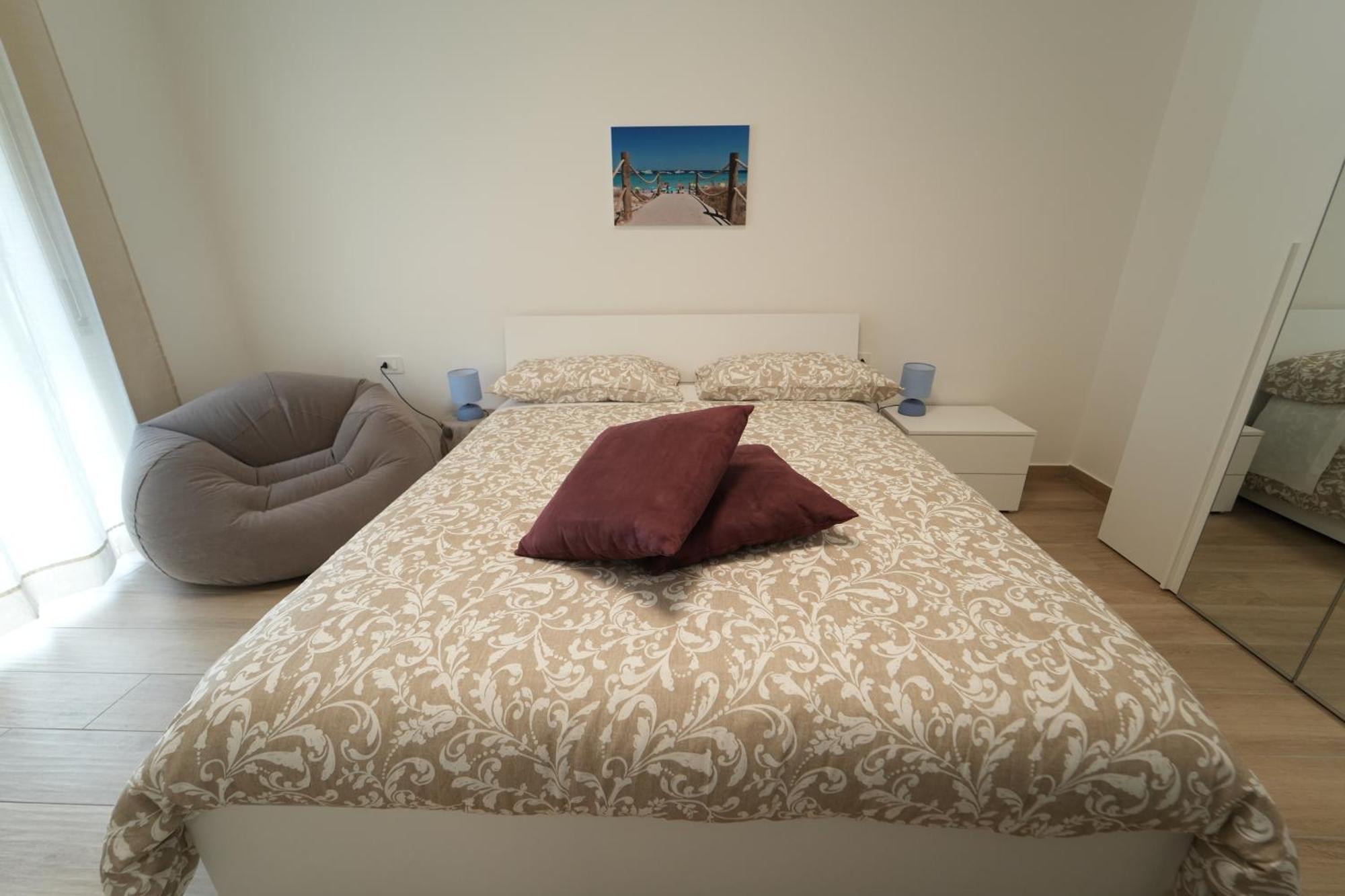 Panorama Vesuvius Affittacamere Guesthouse With Lift Near To Subway In Napoli Center 외부 사진