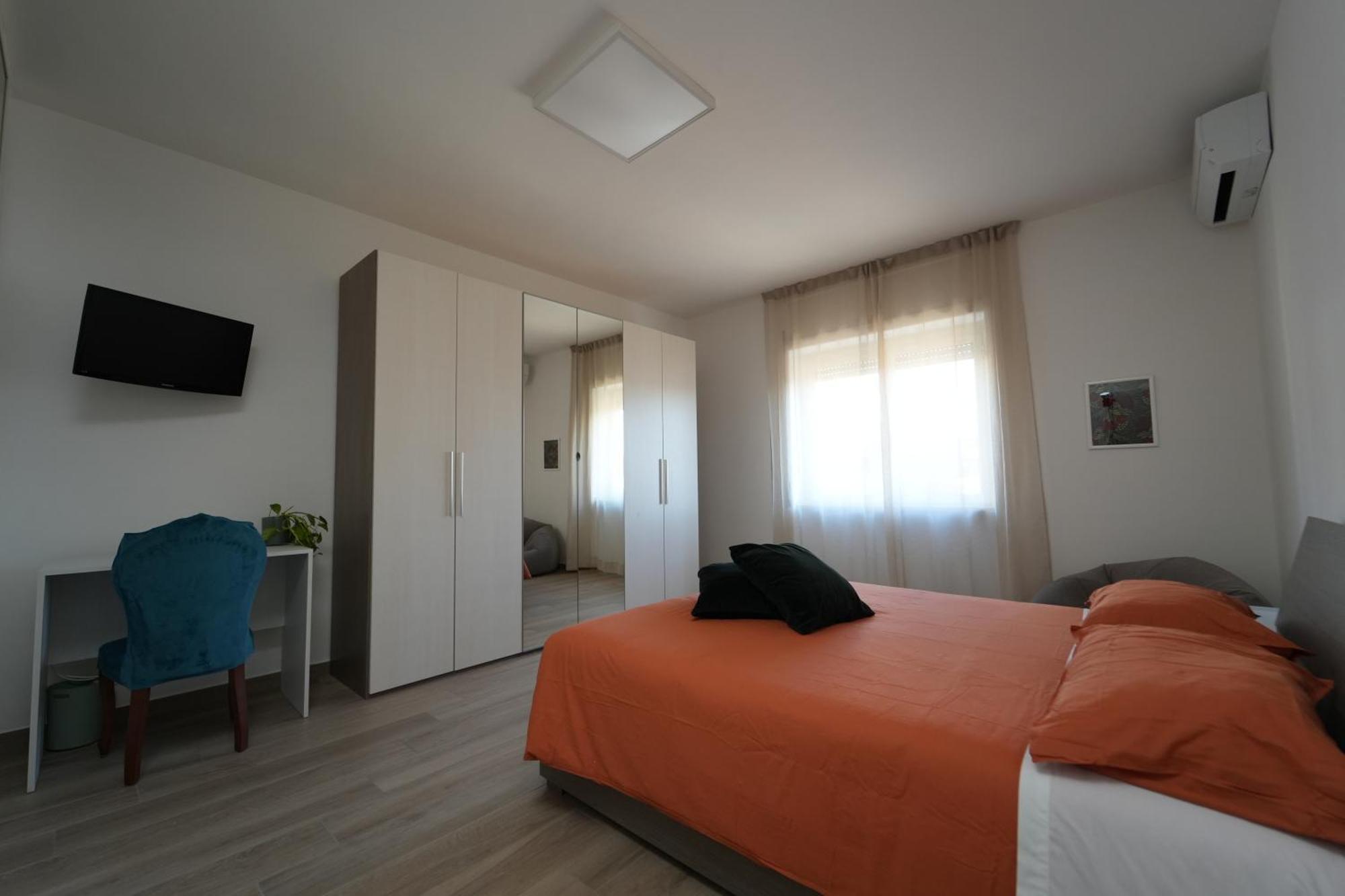 Panorama Vesuvius Affittacamere Guesthouse With Lift Near To Subway In Napoli Center 외부 사진