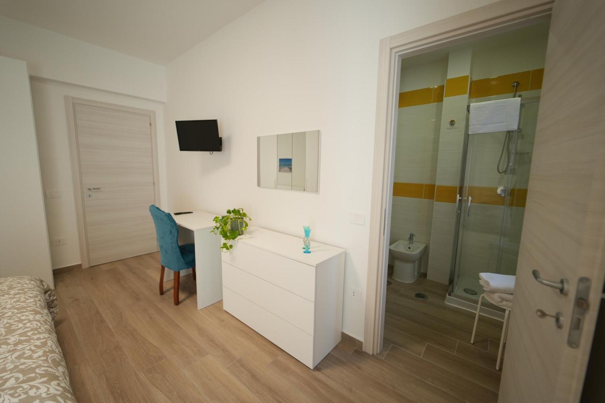 Panorama Vesuvius Affittacamere Guesthouse With Lift Near To Subway In Napoli Center 외부 사진